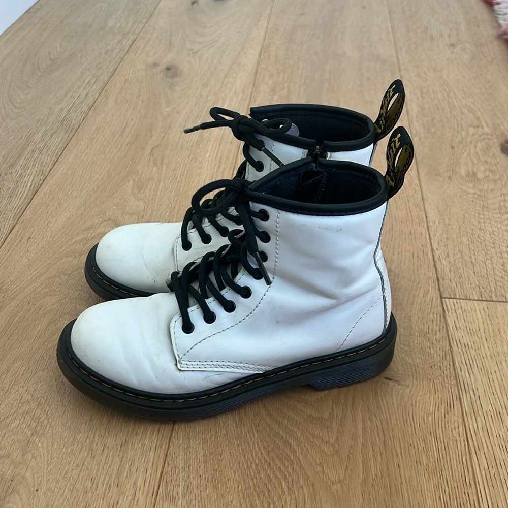 Girls Dr Marten boots size US 2